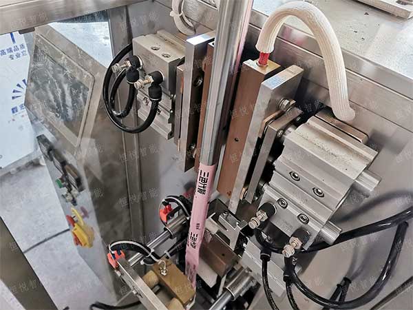 全自動立式午夜精品福利视频調試應注意的幾個方麵